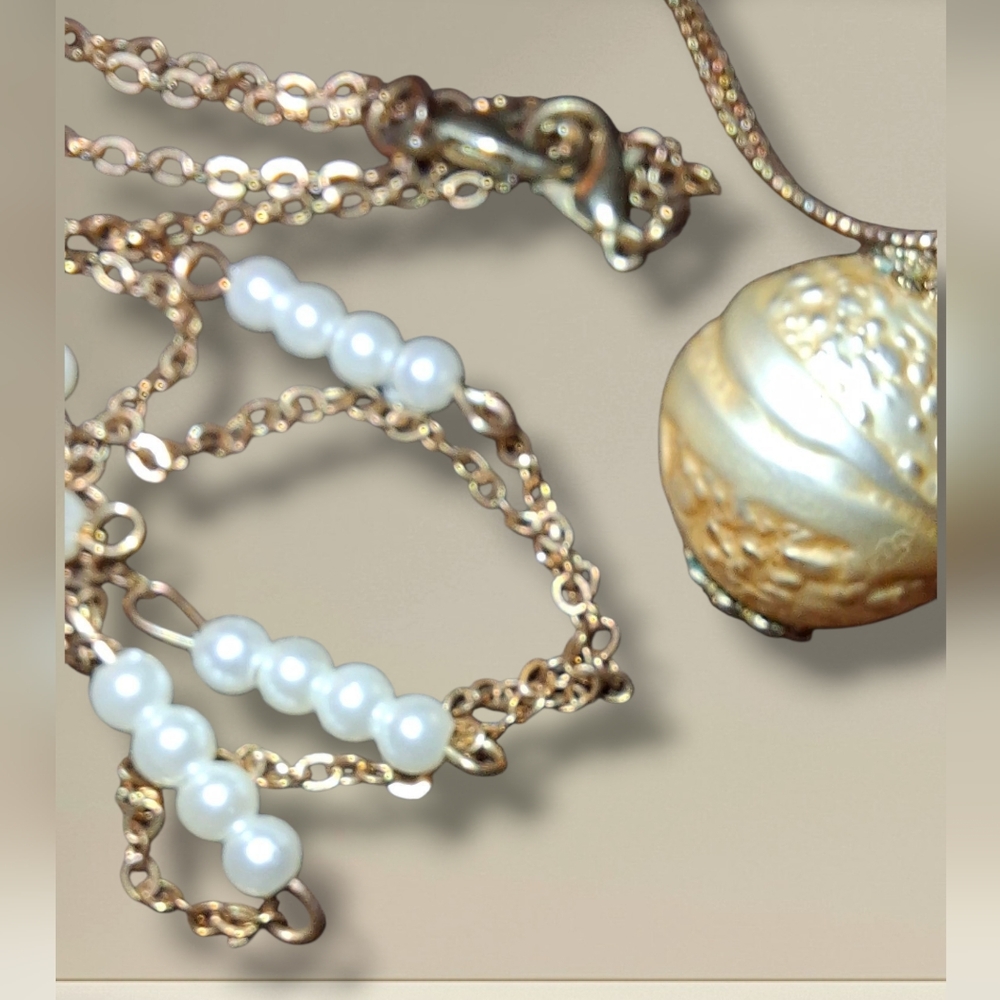 2 Pcs ball pendant necklace goldtone & Faux Pearl Station Sarah Cov.